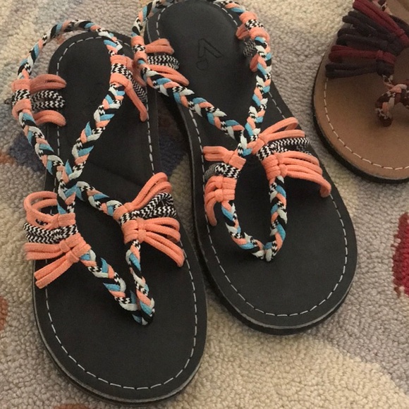 Multi-colors - Picture 4 of 6